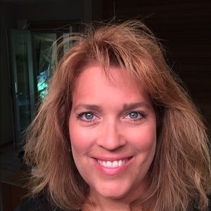 Meet your Posher, Shelly